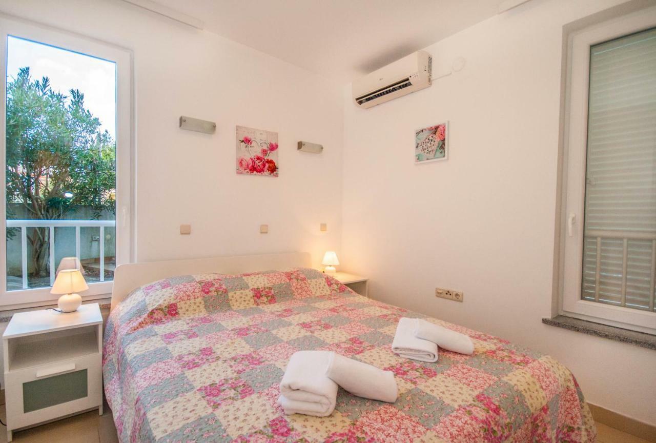 New Lovorka 7 Apt. 4+1 In Baška Exteriör bild
