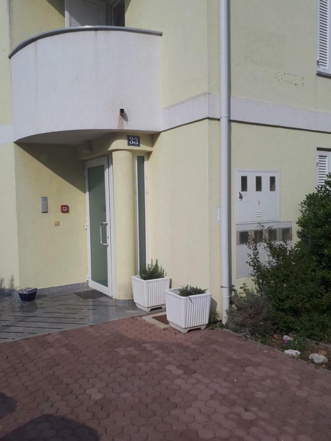 New Lovorka 7 Apt. 4+1 In Baška Exteriör bild